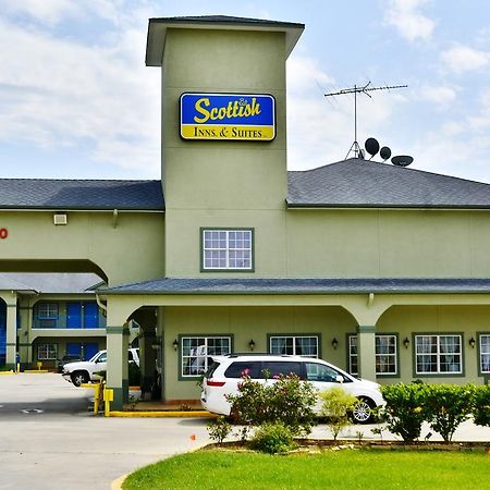 Scottish Inn And Suites Alvin Εξωτερικό φωτογραφία