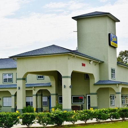 Scottish Inn And Suites Alvin Εξωτερικό φωτογραφία