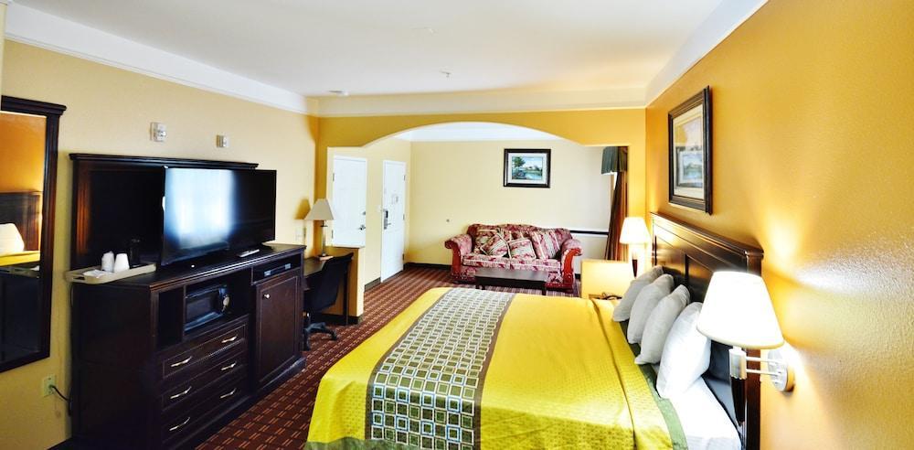 Scottish Inn And Suites Alvin Εξωτερικό φωτογραφία
