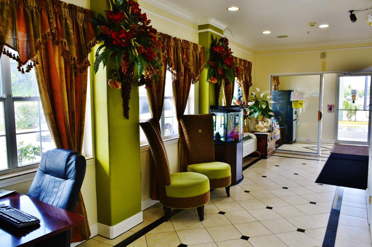 Scottish Inn And Suites Alvin Εξωτερικό φωτογραφία